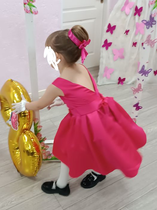 Платье праздничное