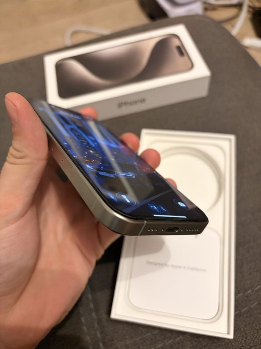 Vand Iphone 15 Pro Natural Titanium