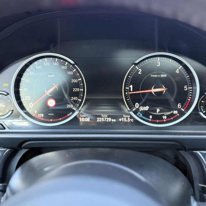 BMW Seria 5 BMW F10 facelift . distribuție noua , Stare perfecta !