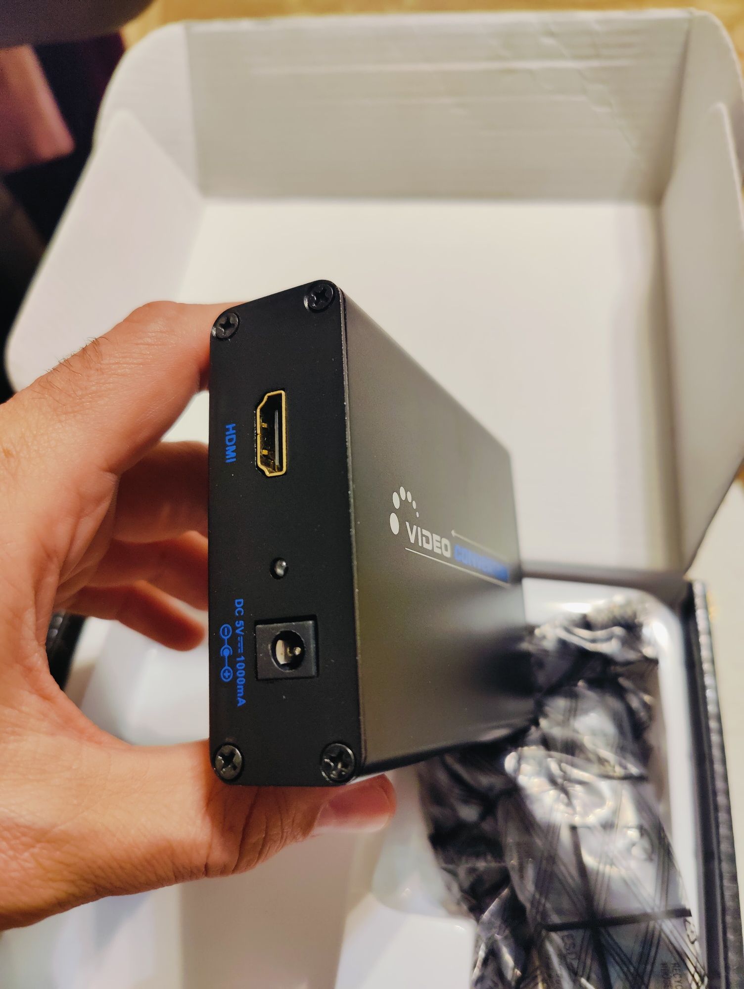 Конвертер с HDMI в VGA