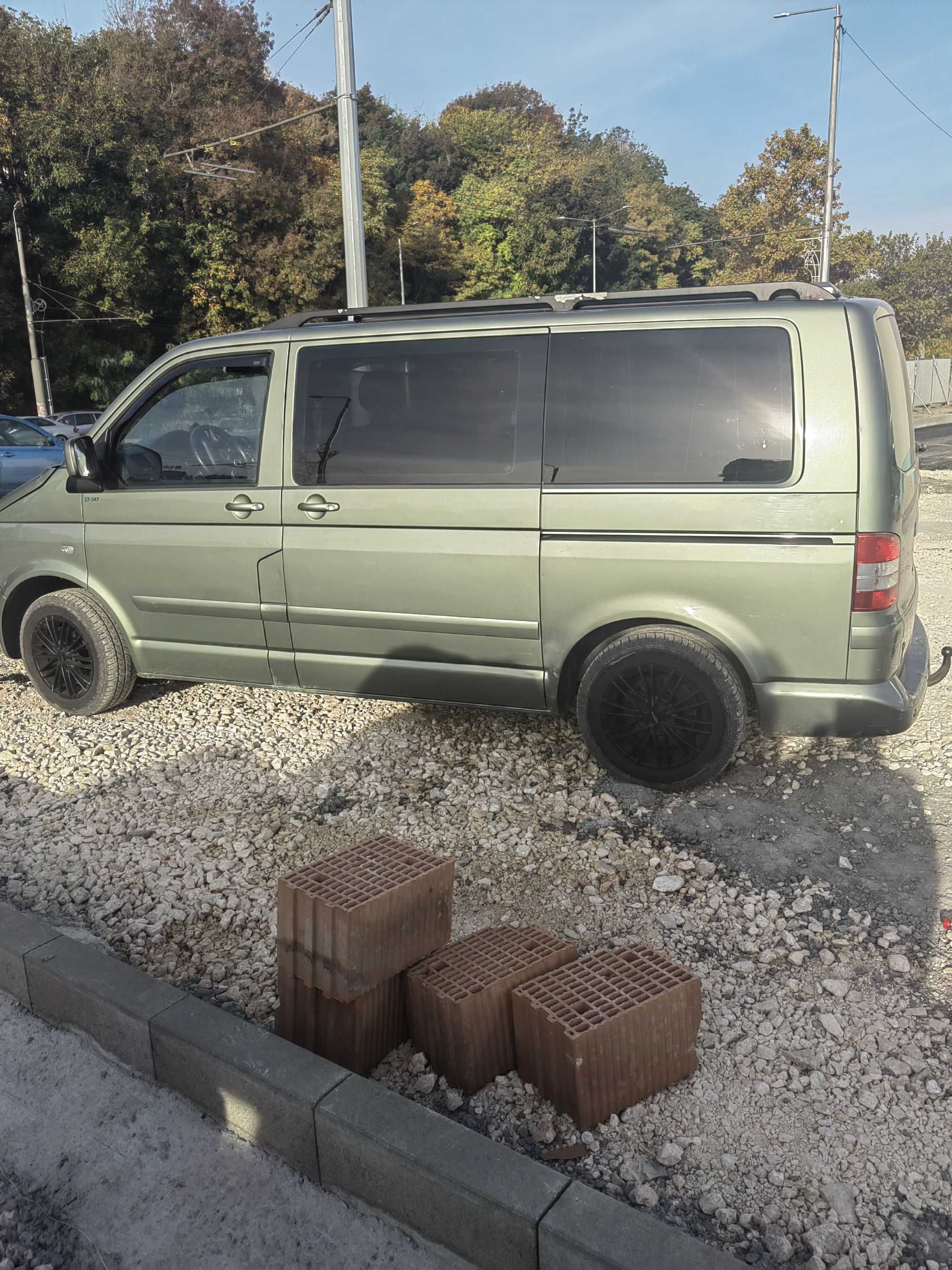 VW Multivan 2,5TDI 177кс Спешно