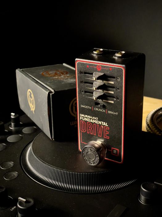 Гитарная педаль овердрайва Walrus audio