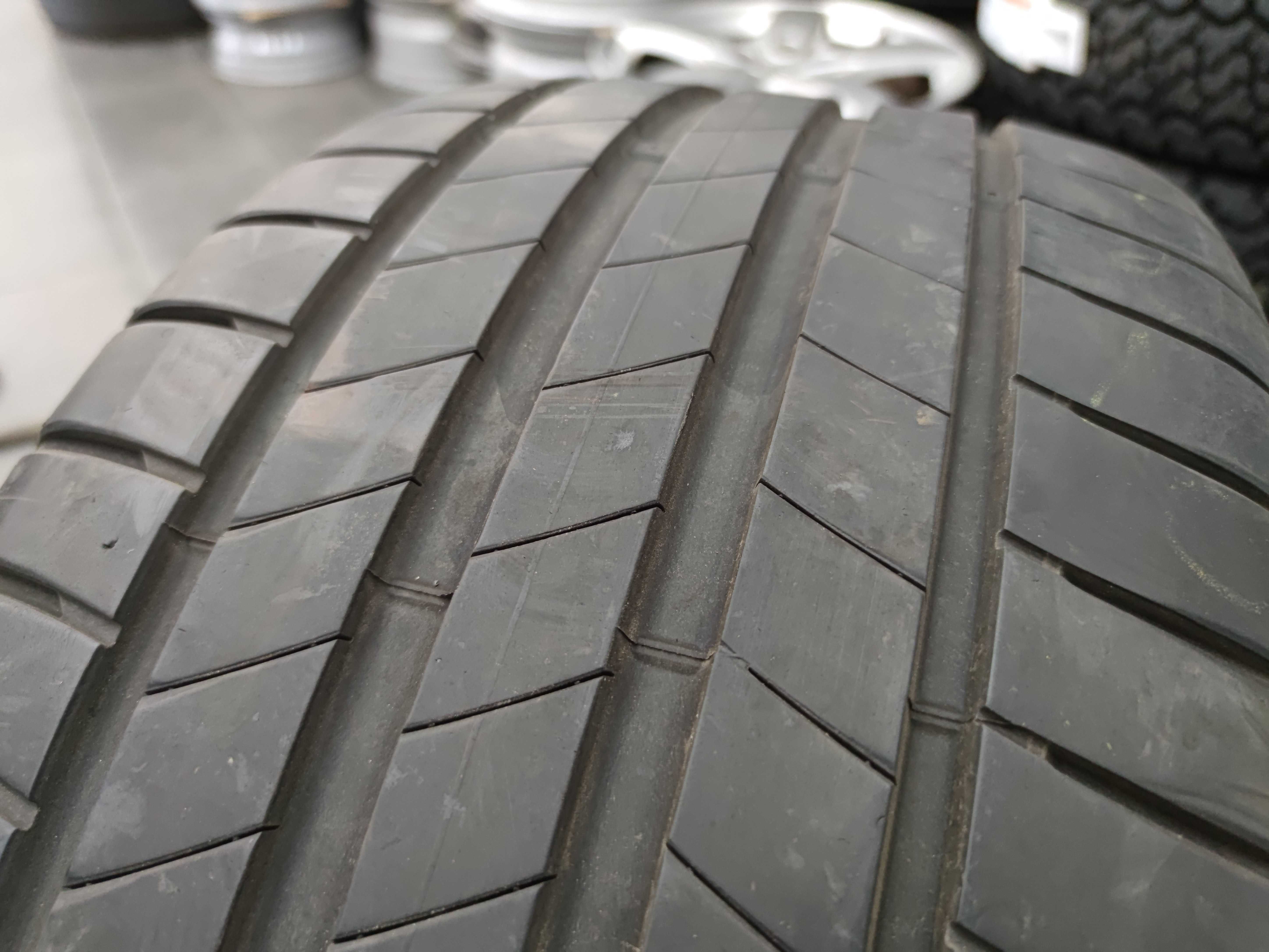 1бр Лятна гума 255 35 21 - Bridgestone - DOT 2023