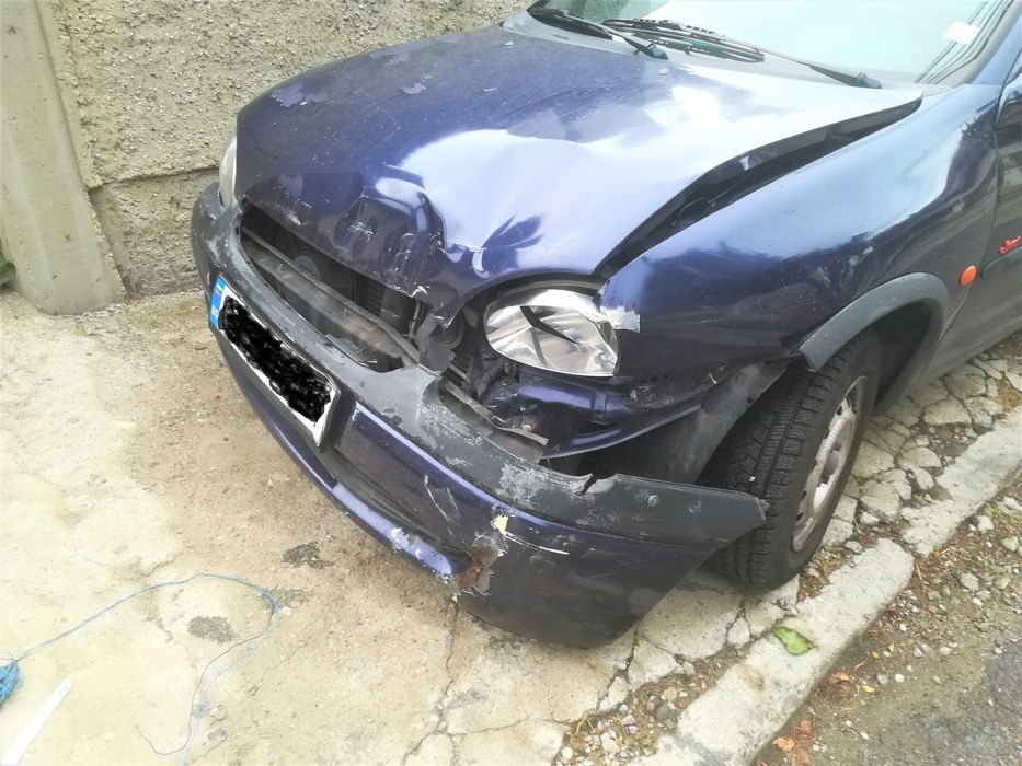 фар десен, ел огледал, динамо, хечбек OPEL CORSA B от 93-2000г.бензин,