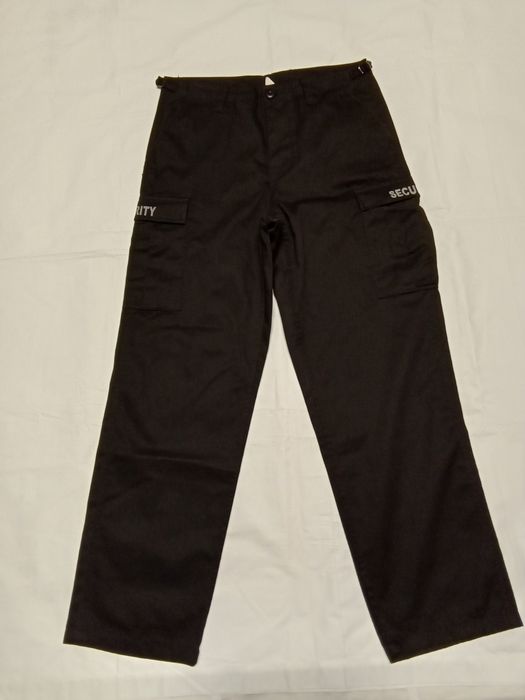 Pantalonii Mil-Tec Security