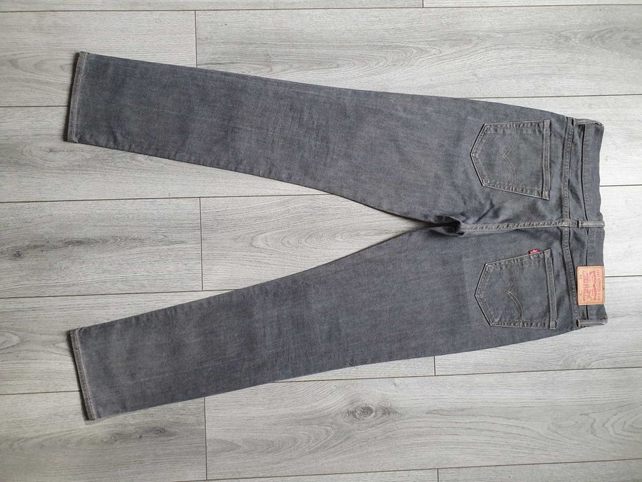 Blugi LEVI'S 511 Slim - Marime W34 L32 (Talie 88 cm)