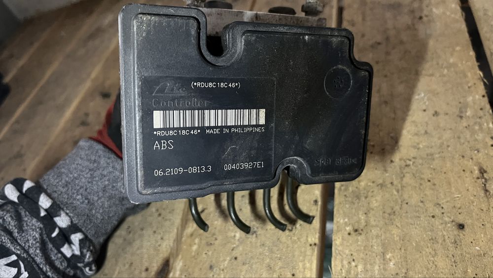 Abs помпа Suzuki Swift