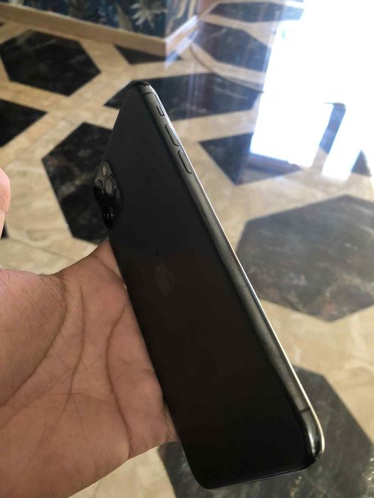 Vand urgent iphone 11 pro max 256GB impecabil