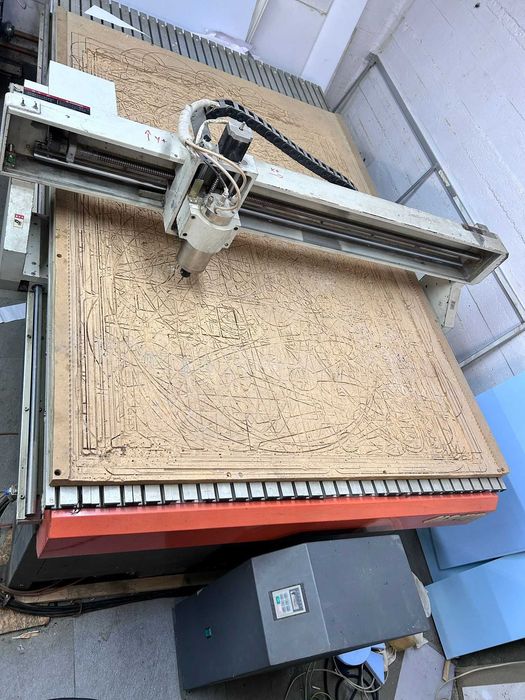 De vanzare Router CNC 1218