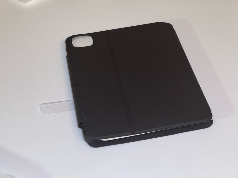 Husa Ipad 11 Pro ESR Rebound Hybrid detasabila cu magnet (NOU)