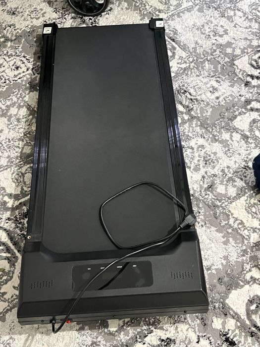 Беговая дорожка сотилади