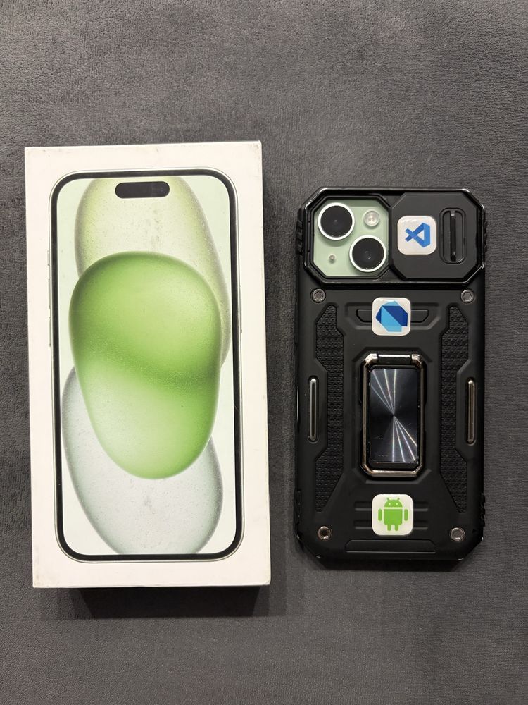 iPhone 15 256GB зеленый
