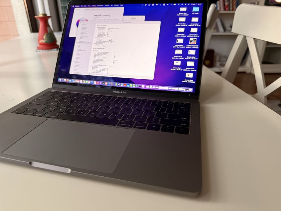 Vand laptop MacBook pro 13 inch