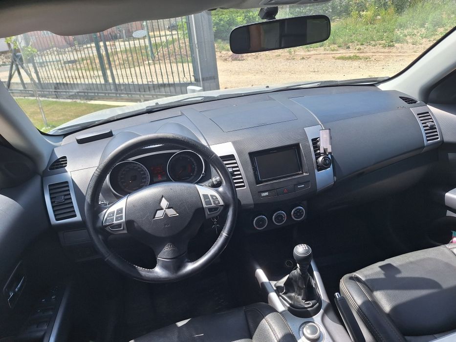 Mitsubishi Outlander 2.0 diesel motor Volkswagen. An 2007