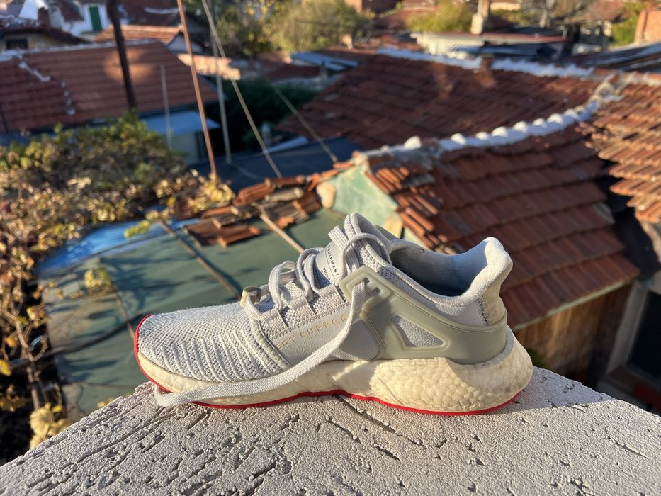 Adidas Equimpment 42 2/3 Boost