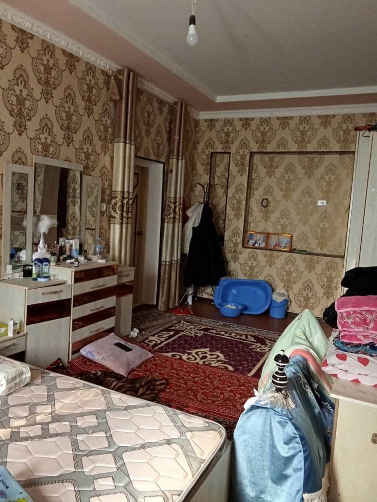 Уй сатылады! Янги Зарафшон (ховли) 5кв 17а