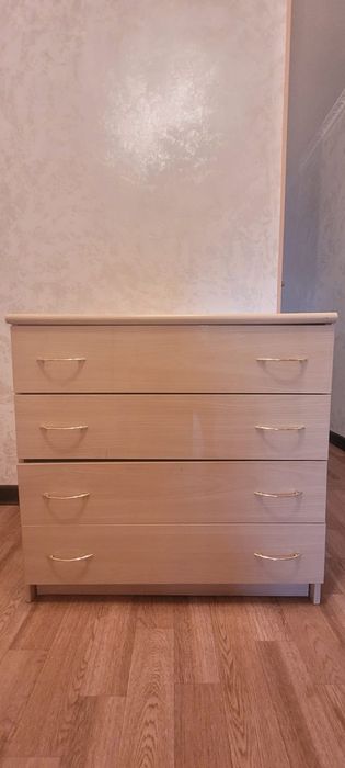 Комод в хорошем состояний