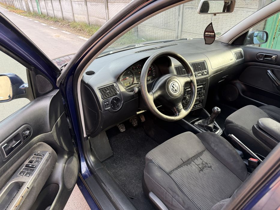 volkswagen golf 1.6 benzina