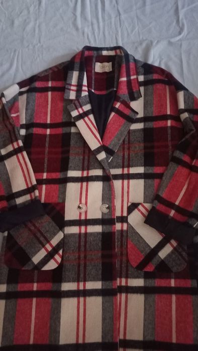 Модерен тренчкот, нов