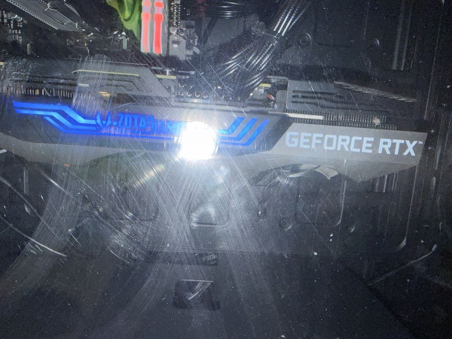 Продавам 2бр чисто нови компютъра