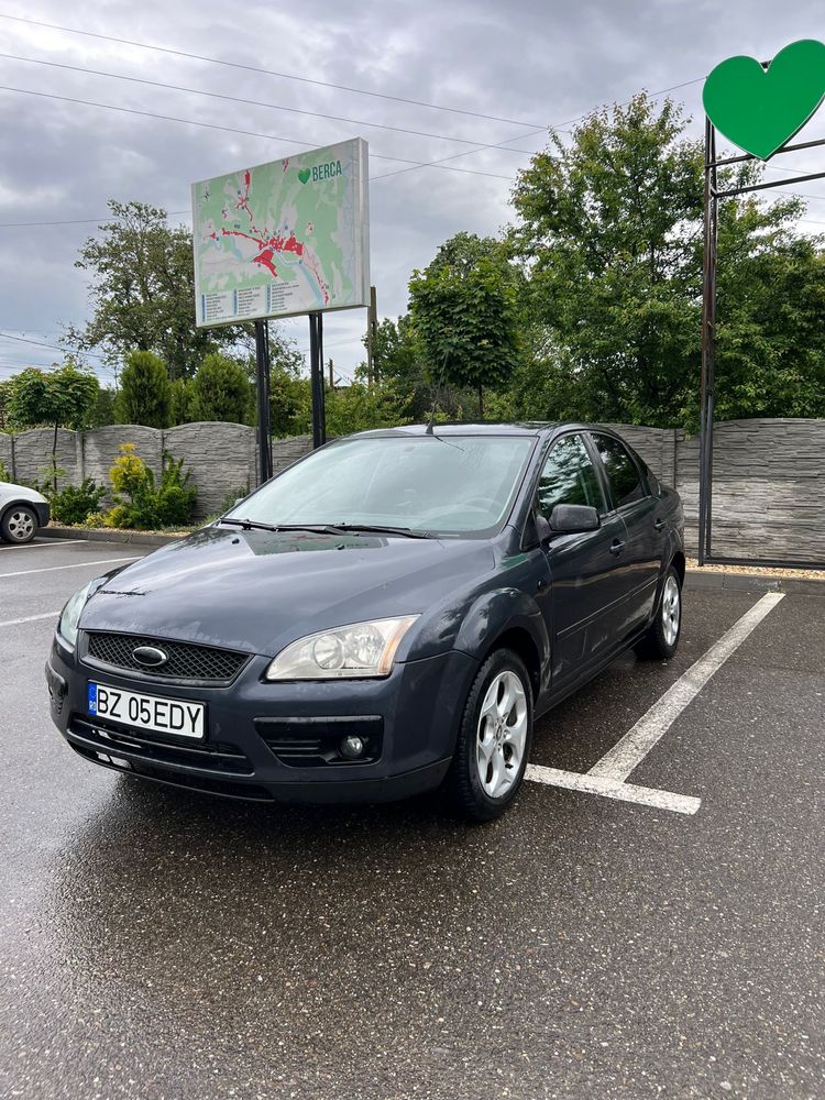 Ford Focus 2 Berlina 2007