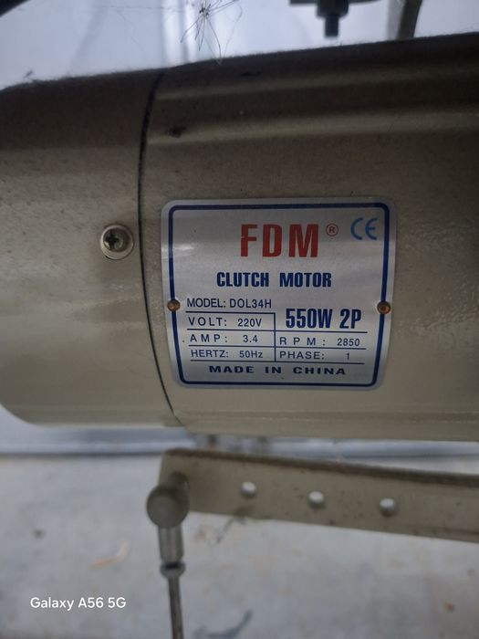 Продавам професионална почти нова шевна машина  Sen Sei