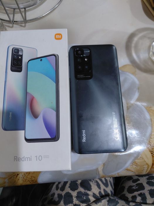 Продам смартфон redmi 10 в отличном состояние
