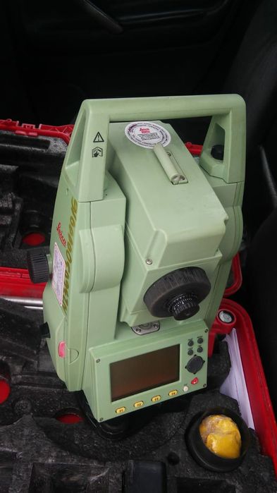 Тахеометр Leica TCR 407 power