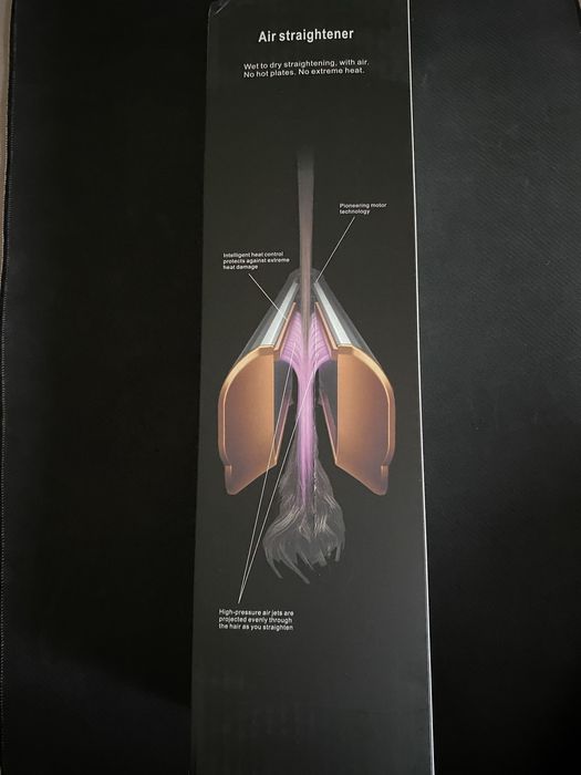 Aparat de îndreptat parul cu aer cald 2-in-1