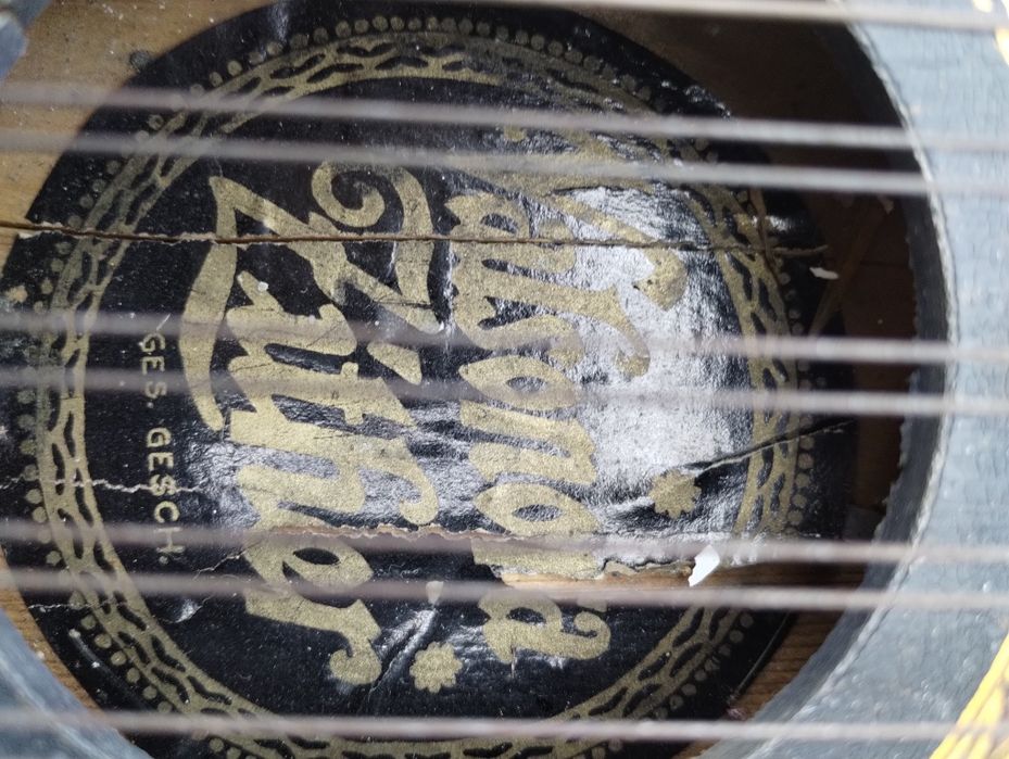 Obiect muzical Țițeră