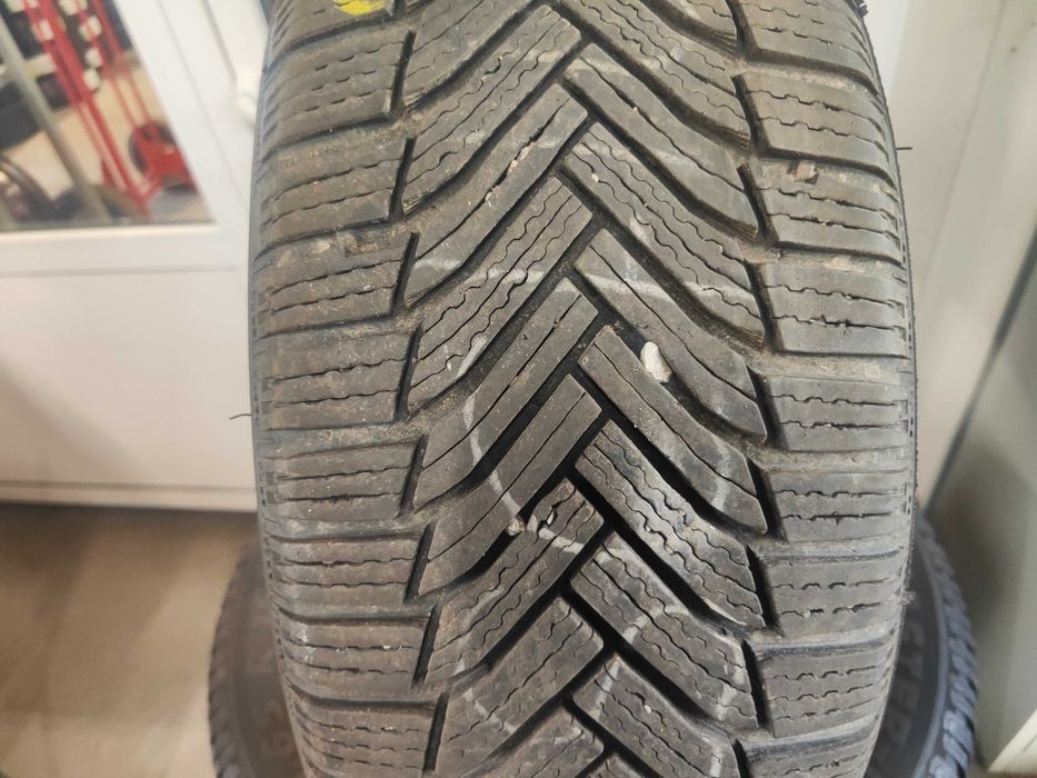 2бр.зимни гуми 215/55/16 Michelin