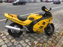 Suzuki RF 600 R