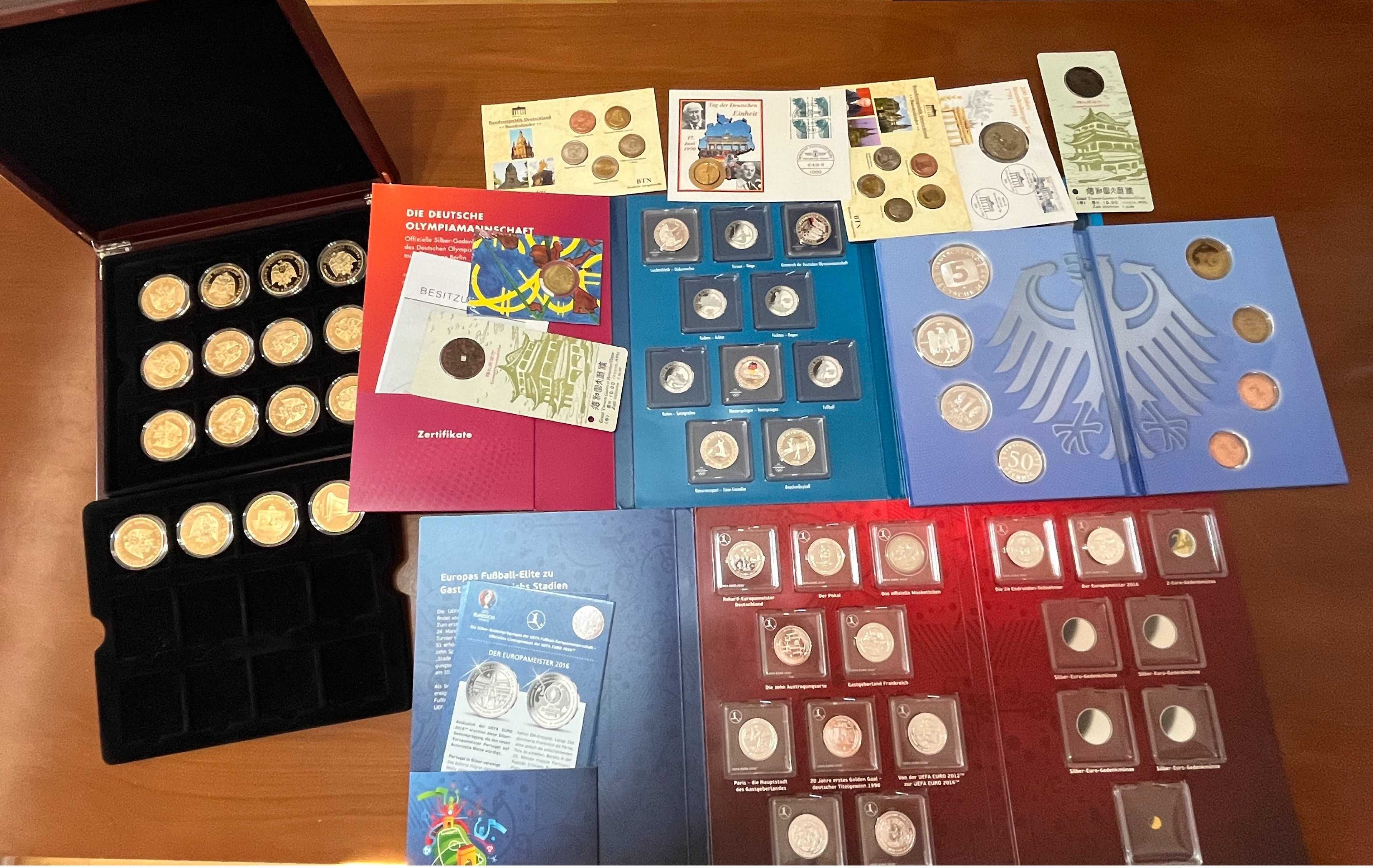 Colectie monede medalii / placate / argint / certificate