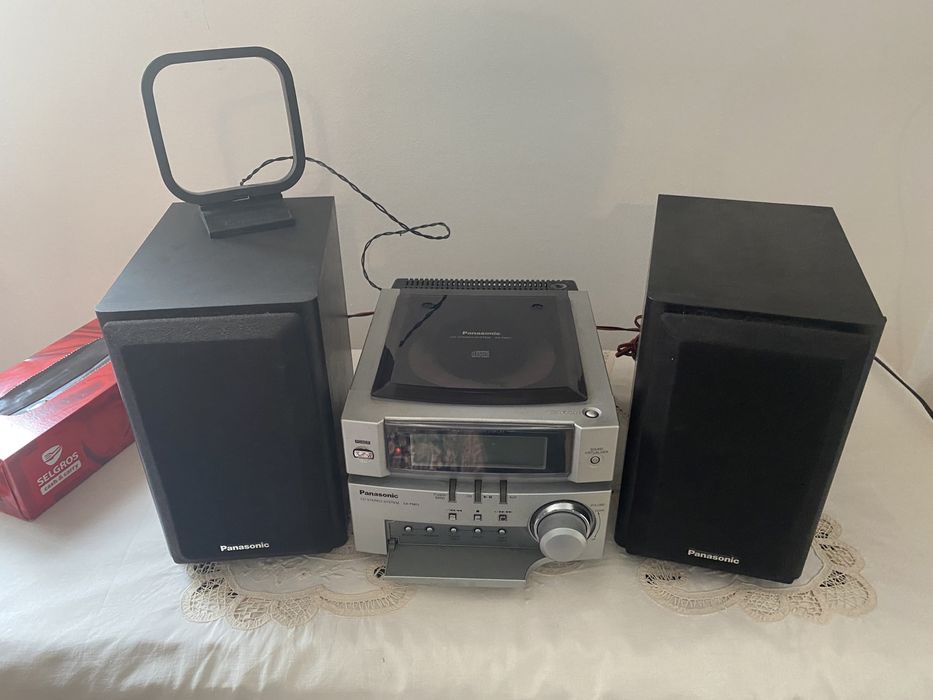 Panasonic CD Stereo System SA-PM01