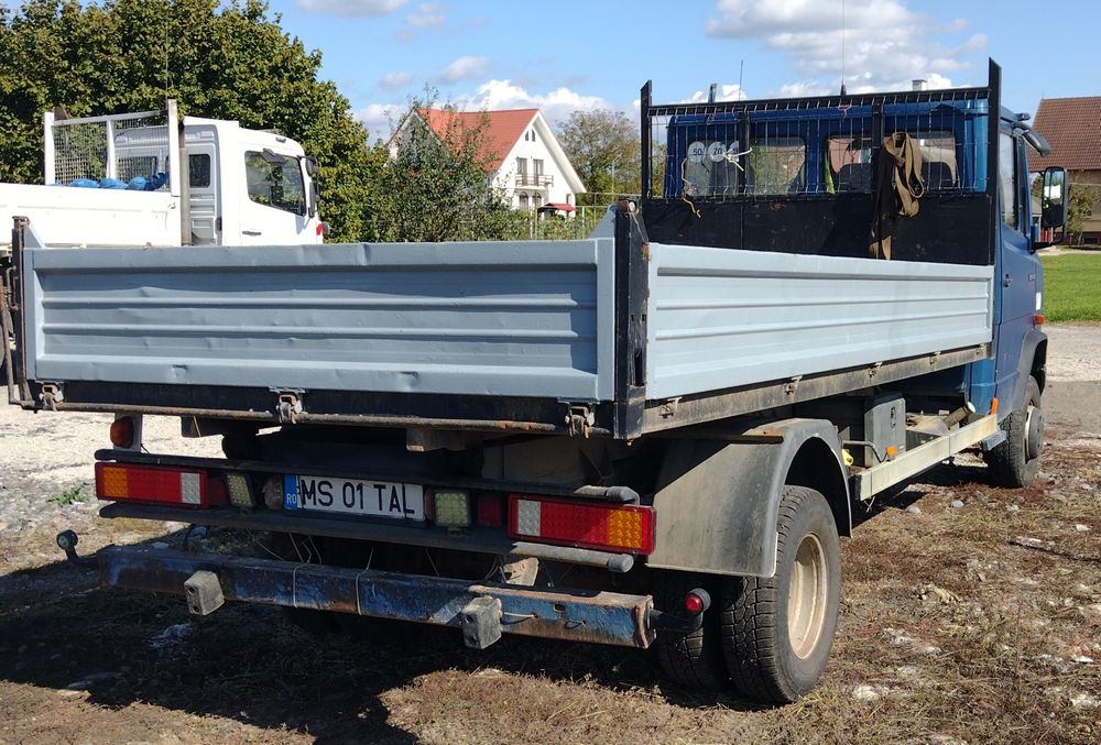 Mercedes Vario 714 D Basculabil