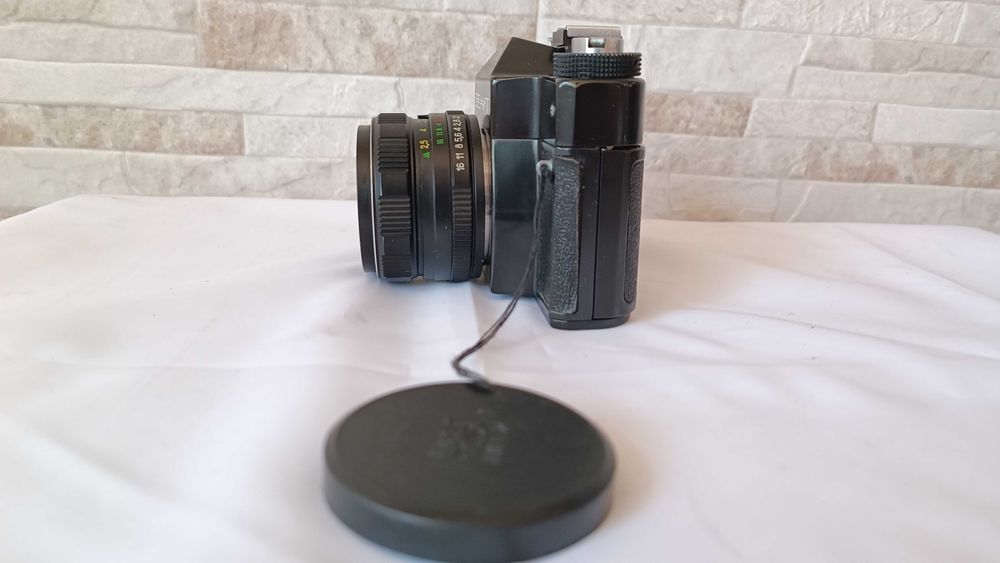Механичен фотоапарат Zenit 12cd - 1983г.