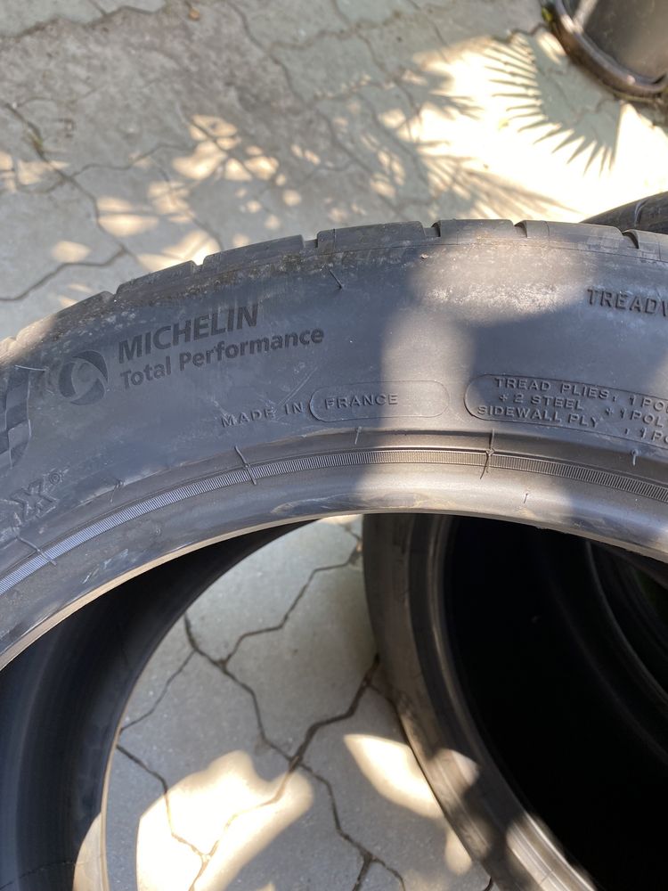 Cauciucuri MICHELIN PILOT 4, noi, nemontate niciodata!!! 295/40/R19