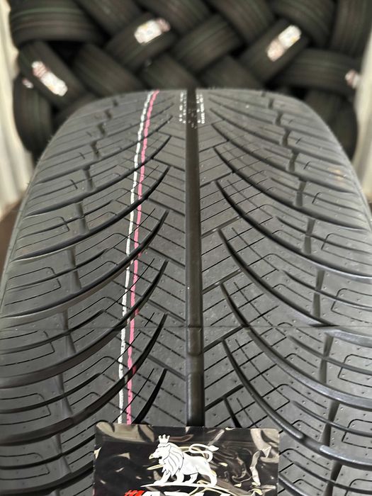 Нови Всесезонни Гуми Arivo Carlorful A/S 255/40R19 100W Xl Нов Dot