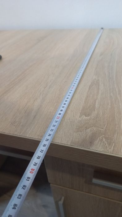 Birou masiv. În stare bună. Preț inițial 1399 lei. Preț actual 450