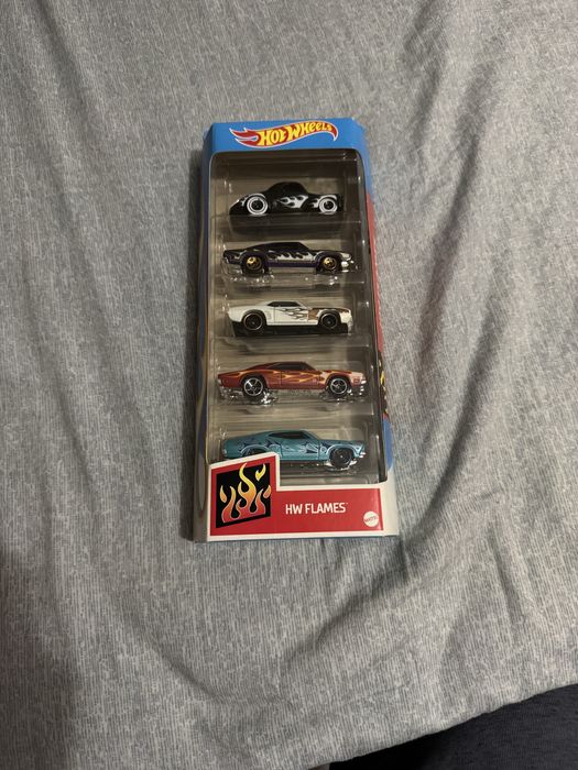Сетове Hotwheels