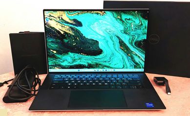 Dell XPS 15 9510/Core i7-11800H/RTX 3050Ti/16GB RAM/512GB SSD/15.6 IPS