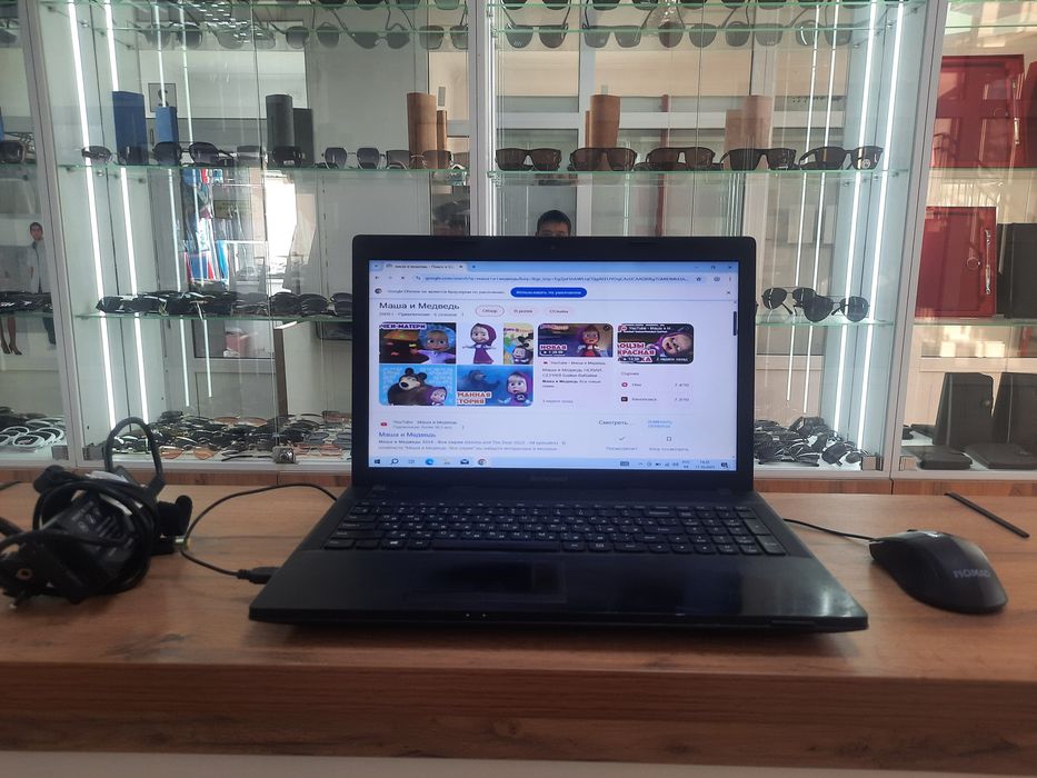 Hoутбук Леново 500 gb Ozu 4 gb Зарядка мышка