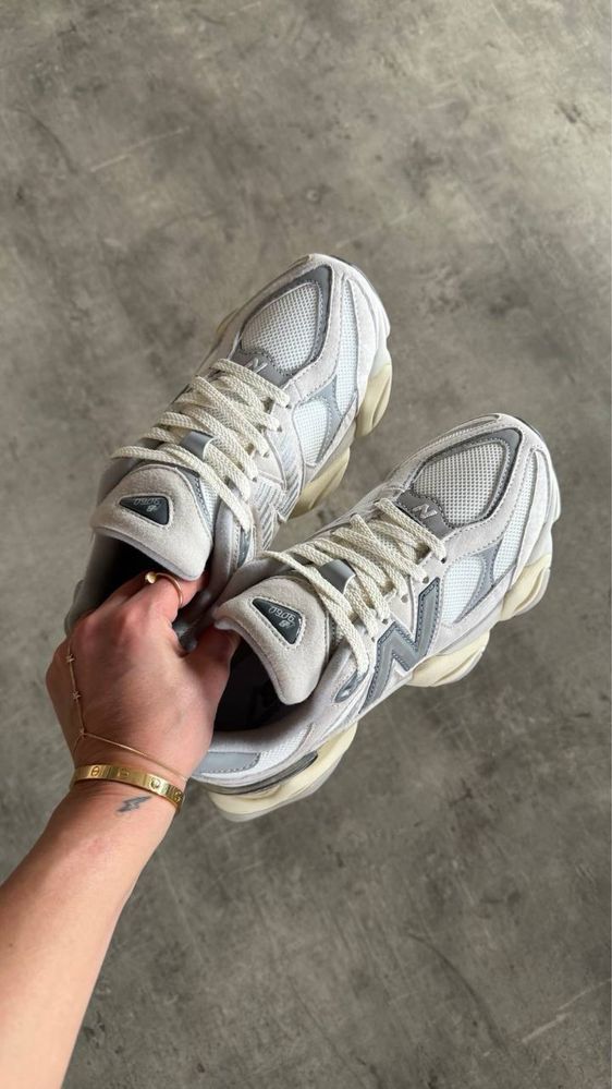 Отново New Balance 9060 Sea Salt White