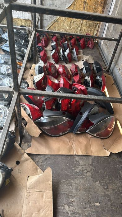 Far xenon halogen triple audi a4 b7 break