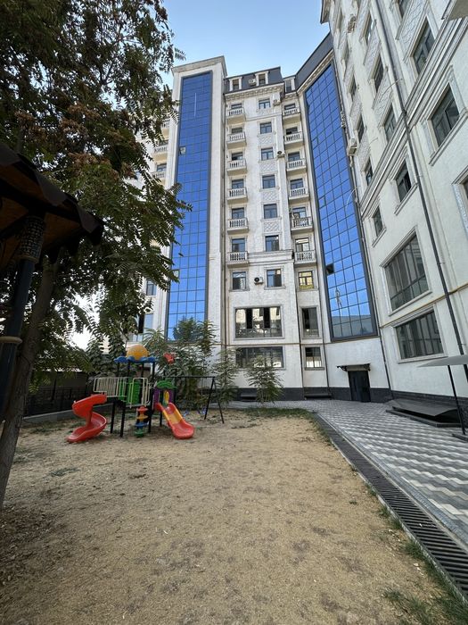 Ул Нукус ( 1 нотариальная) ЖК Yakkasaray Residence 168м2  (Коробка)