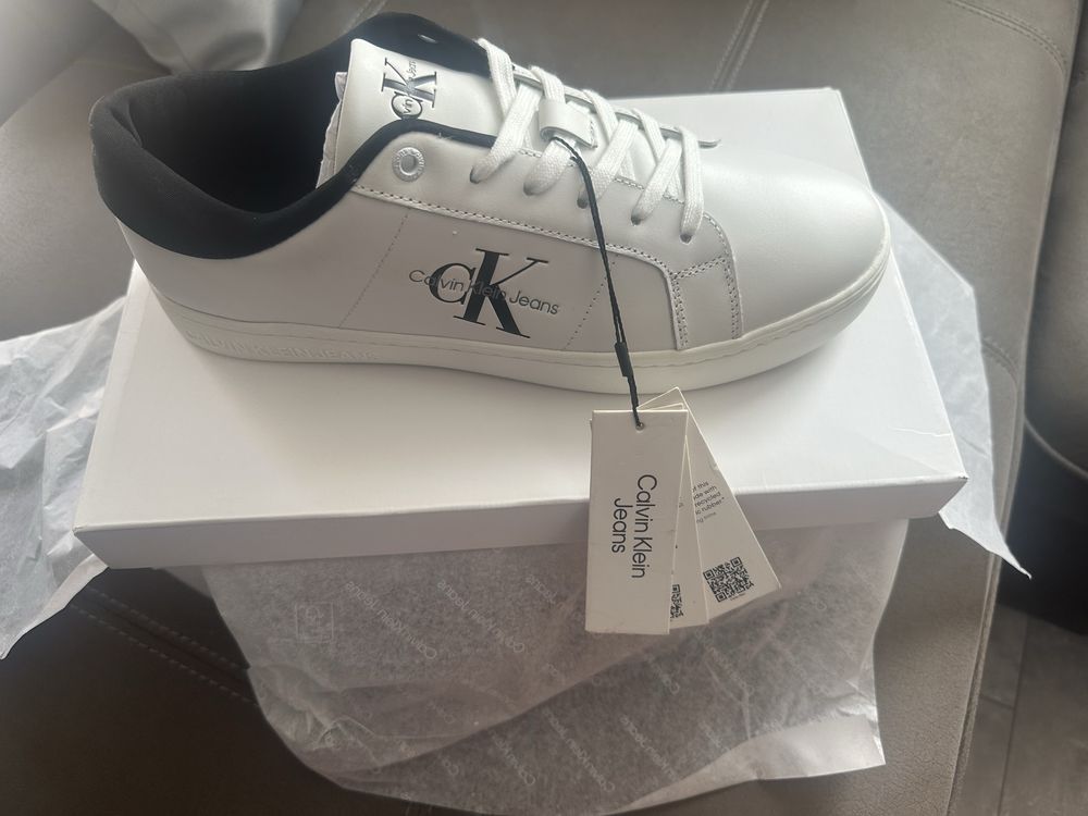 Calvin Klein Jeans