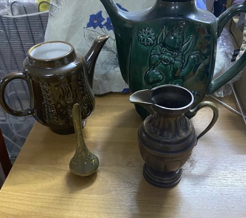 Фарфоровые и бронзовые изделия