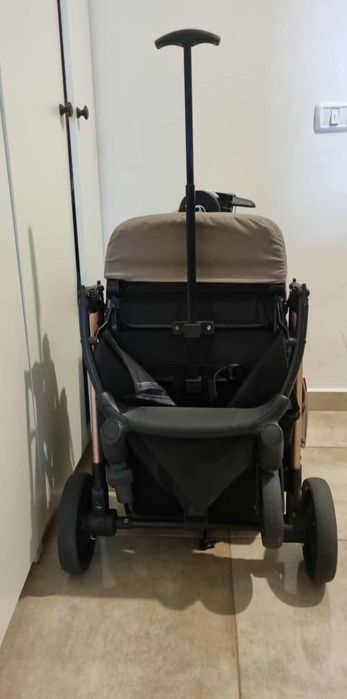 Cărucior Kiddilo 6-12 luni