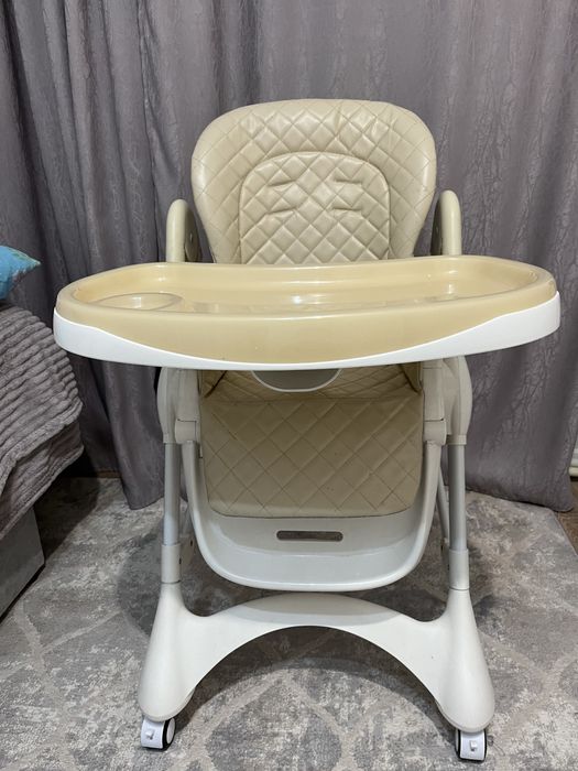 Стол для кормления