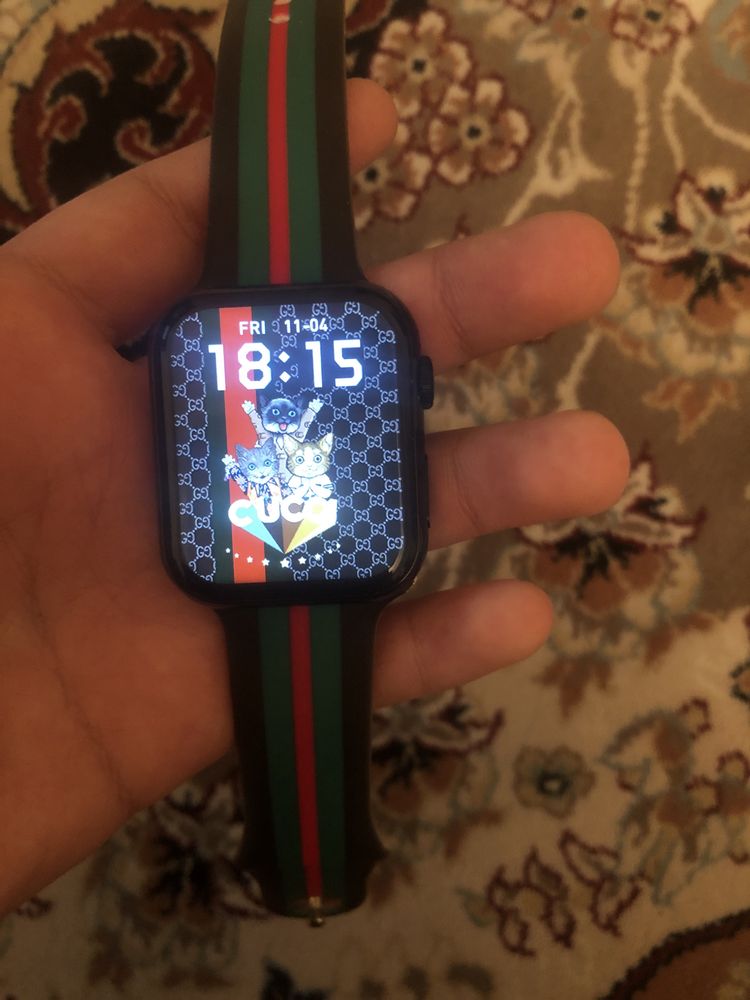 Gucci watch series 8